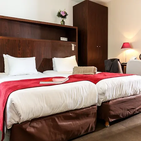 Avalon 3* Paris