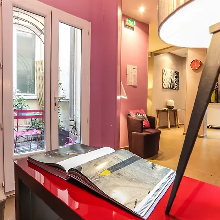 Hotel apartamentowy Avalon Paryż