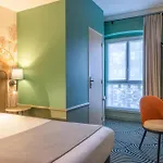 Avalon 3* Paris