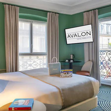 Avalon 3* パリ