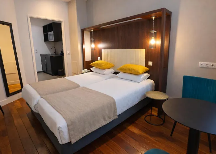 Avalon Apart Otel Paris