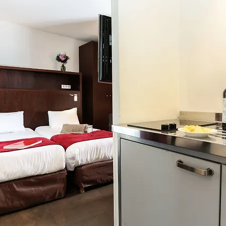 Appart Hotel Avalon Paris Center