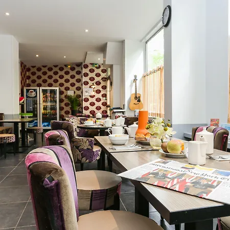 Appart Hotel Avalon Paris Center Apartmanhotel